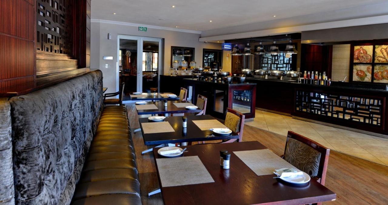 Anew Hotel Highveld Emalahleni エクステリア 写真