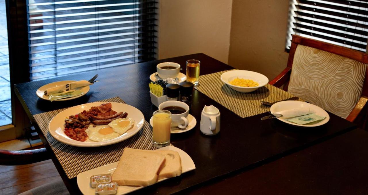 Anew Hotel Highveld Emalahleni エクステリア 写真