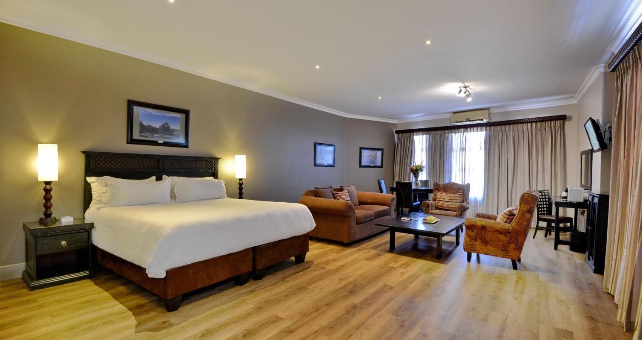 Anew Hotel Highveld Emalahleni エクステリア 写真