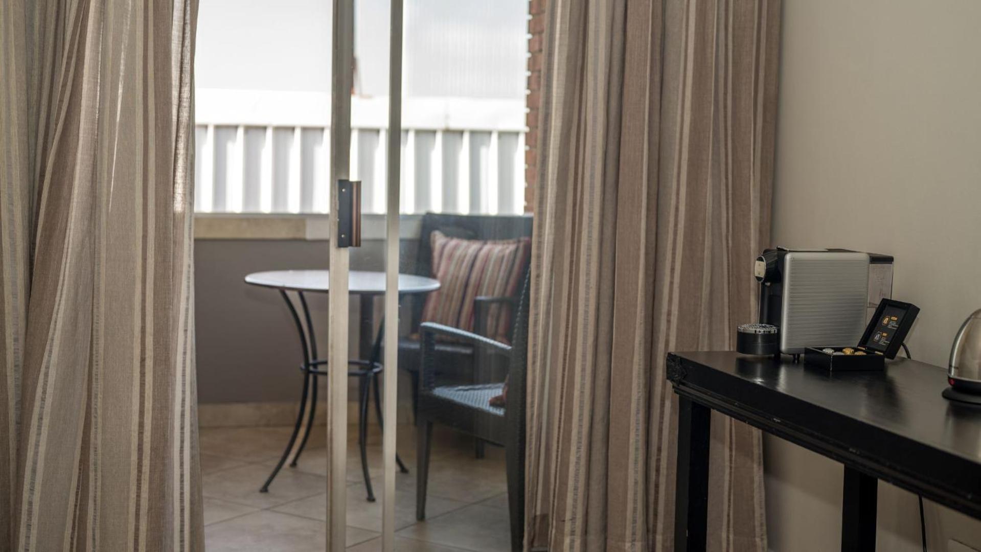 Anew Hotel Highveld Emalahleni エクステリア 写真