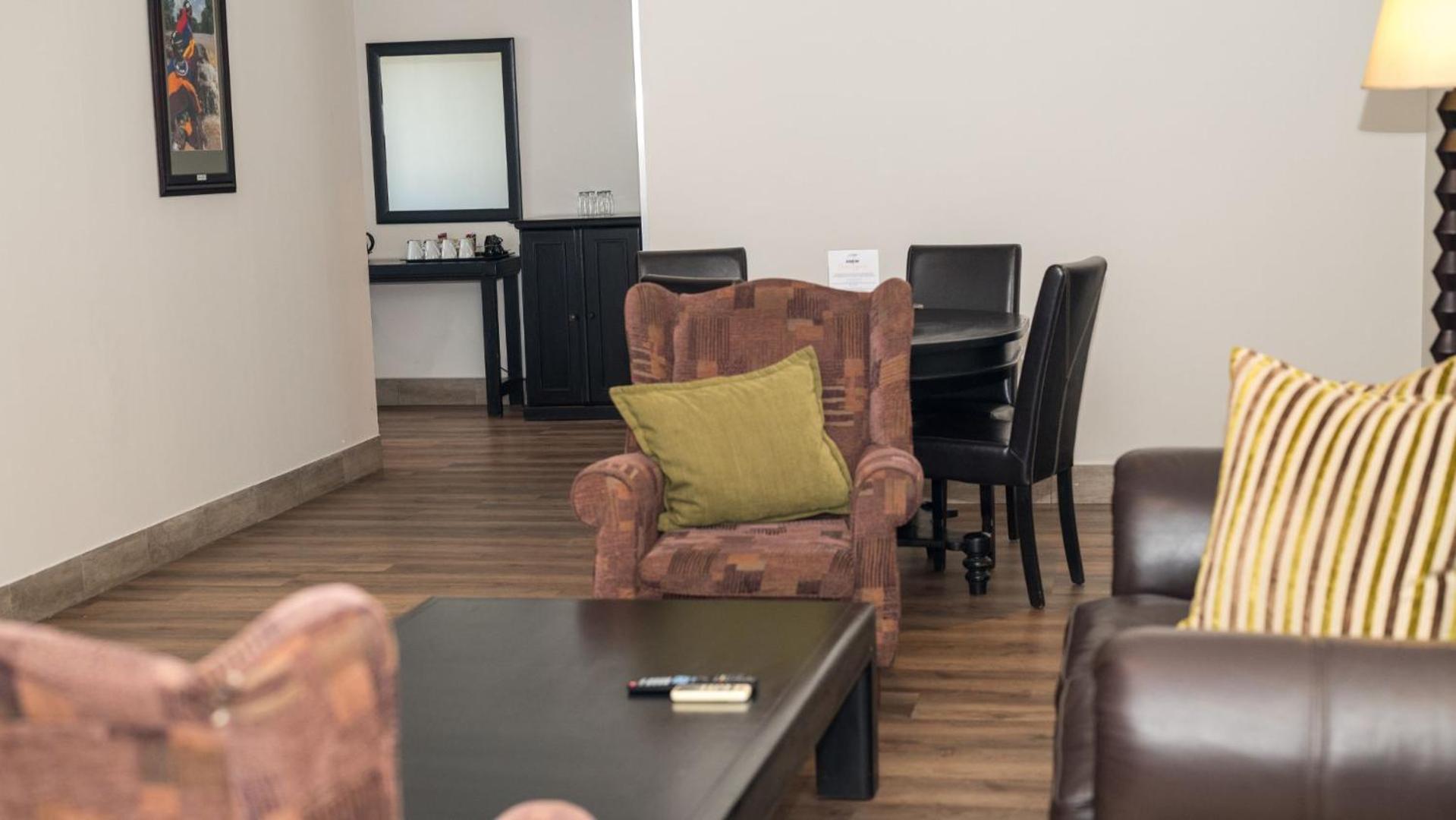 Anew Hotel Highveld Emalahleni エクステリア 写真